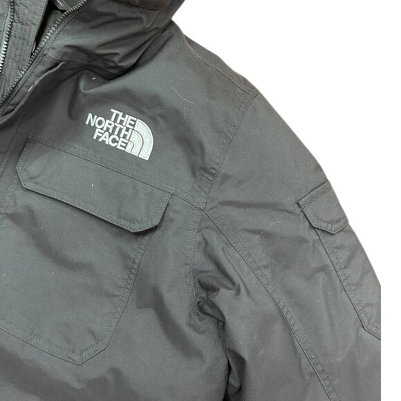 The North Face McMurdo Bomber Jacket - Picture 8 of 12